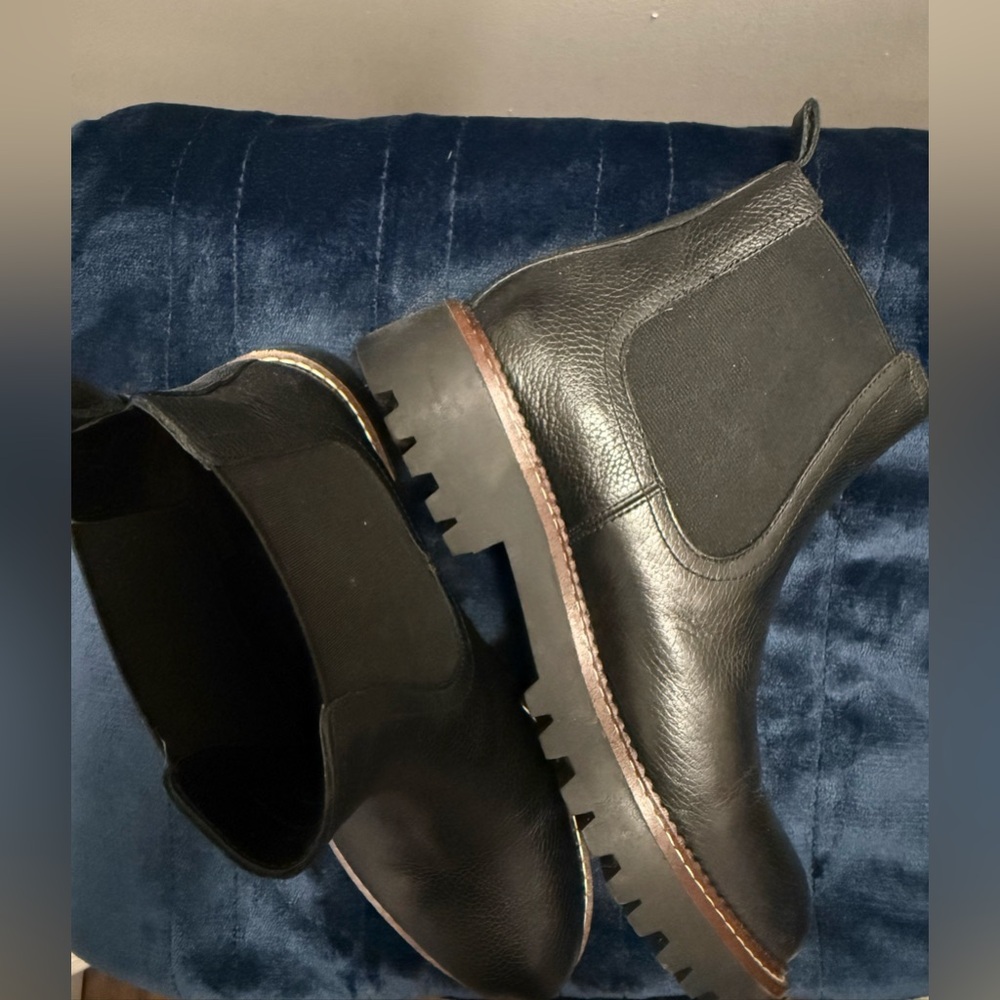 Black Leather Chelsea Lug Boots